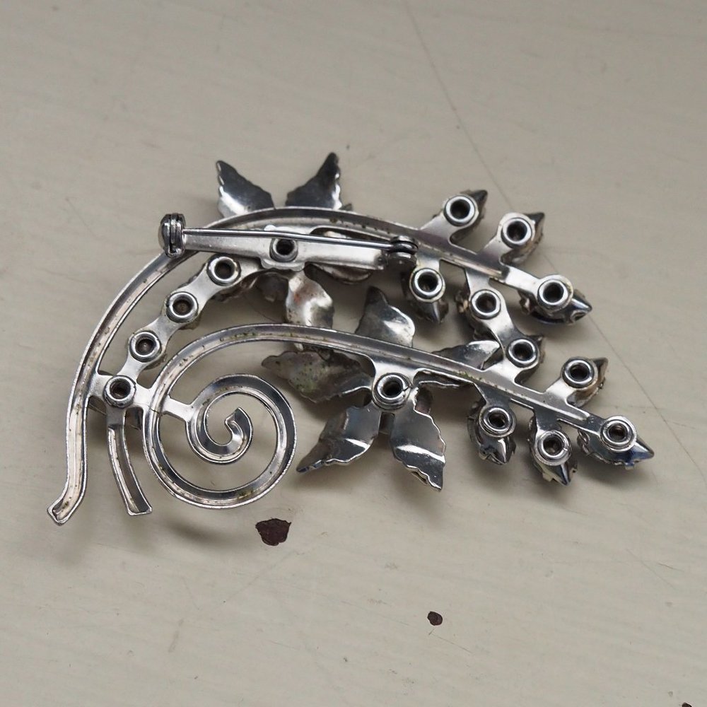Vintage Blue and Silver Floral Bouquet Brooch - Picture 7 of 9